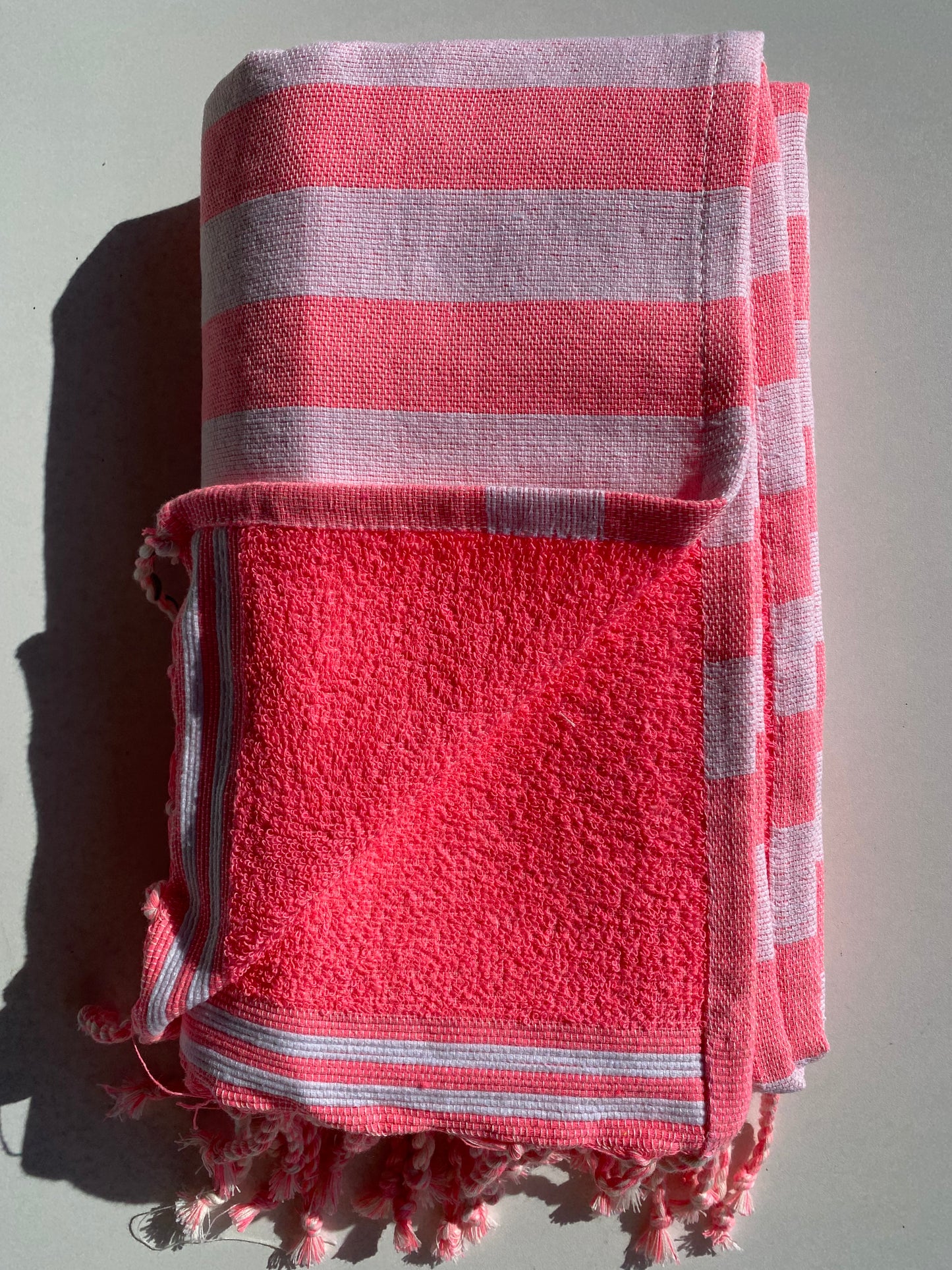Fouta 100x200 cm Doublée éponge - Rose Fluo