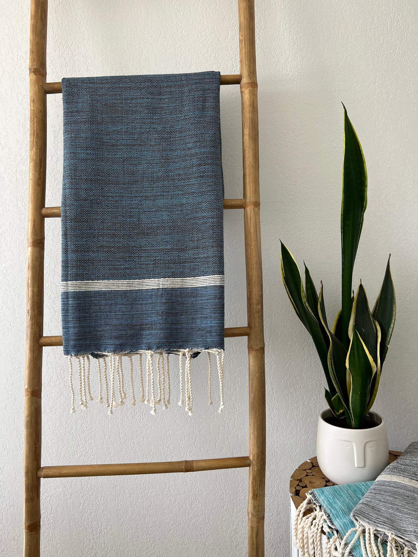 Fouta 100x200 cm Tissage Natté - Bleu Foncé