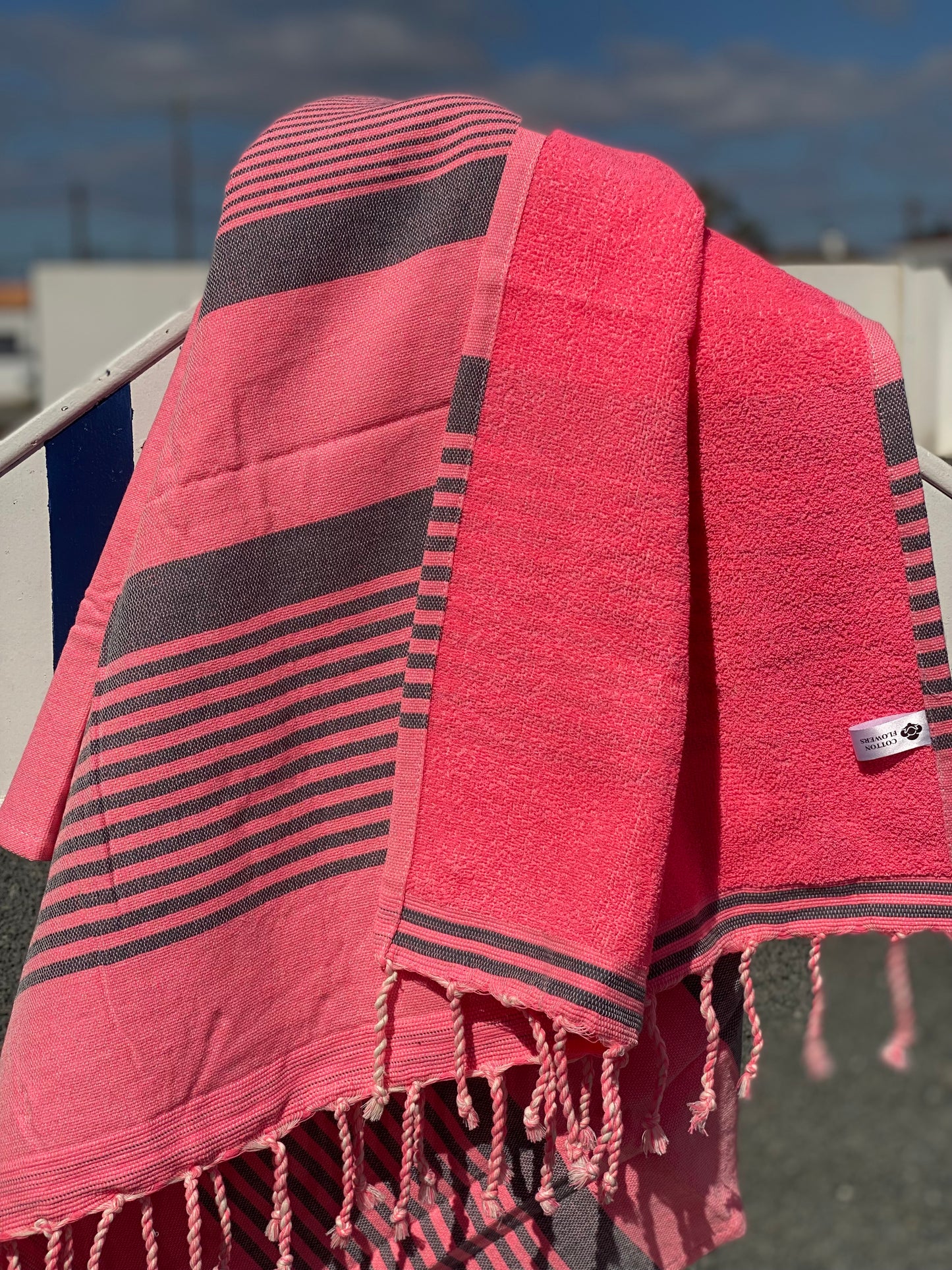 Fouta 100x200 cm rose fluo - Serviette bain & plage en coton recyclé (doublée éponge)